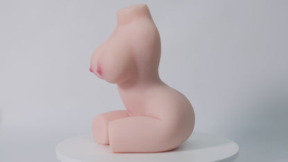 Medium-sized half-body sex doll - VIP47
